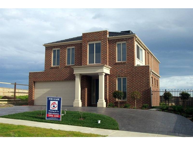 12 Yellowbox Crescent, Lyndhurst VIC 3975