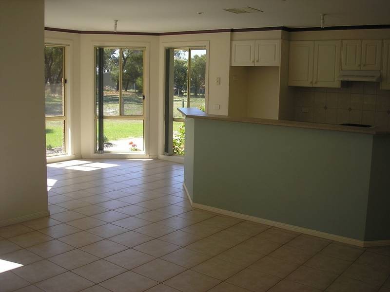 28A Craig Road, Devon Meadows VIC 3977