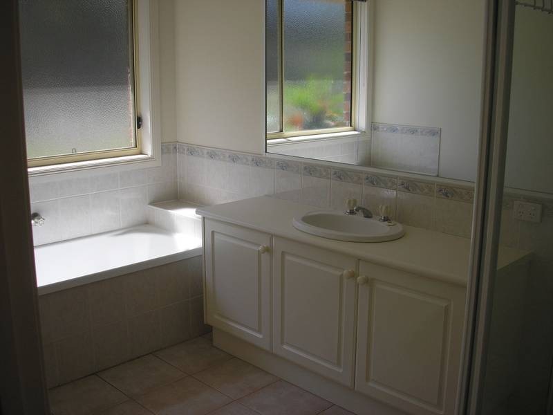 28A Craig Road, Devon Meadows VIC 3977