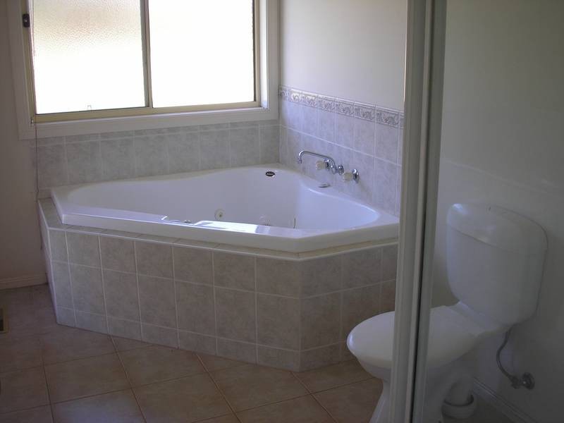 28A Craig Road, Devon Meadows VIC 3977