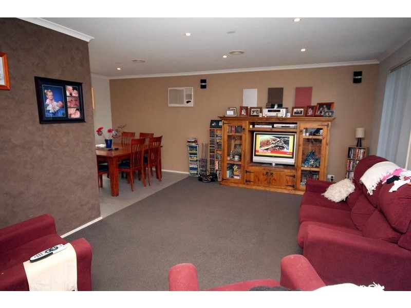 Cranbourne VIC 3977
