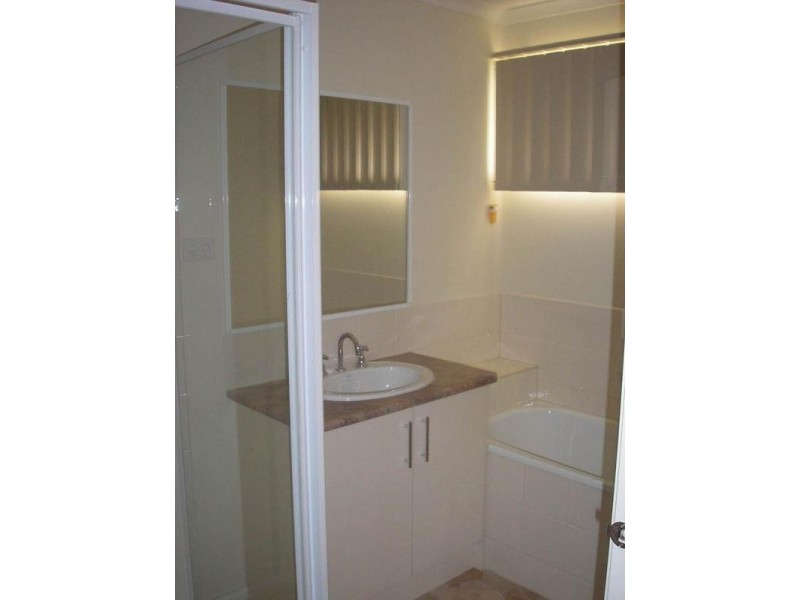 5 Natalie Court, Cranbourne VIC 3977