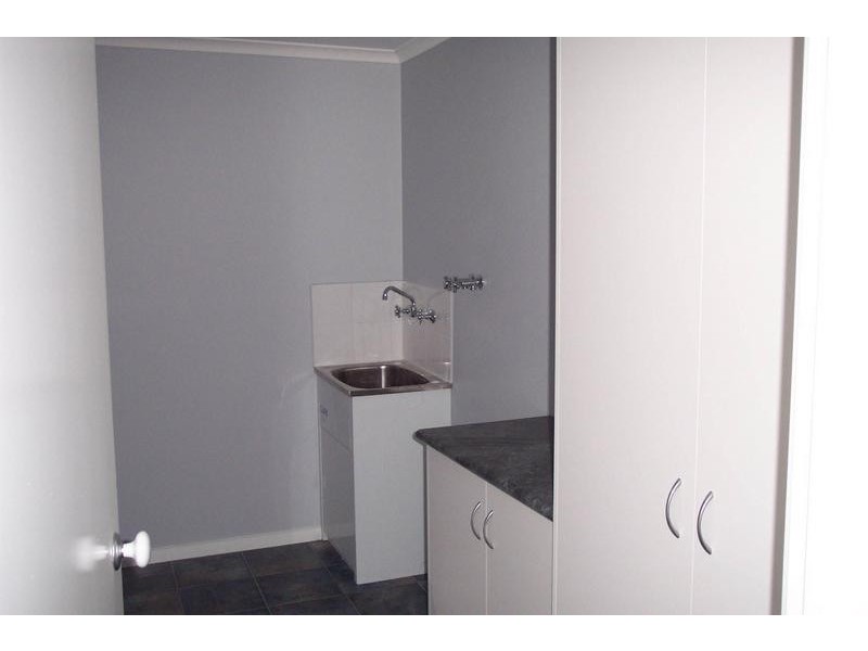 1/4-6 William Street, Cranbourne VIC 3977
