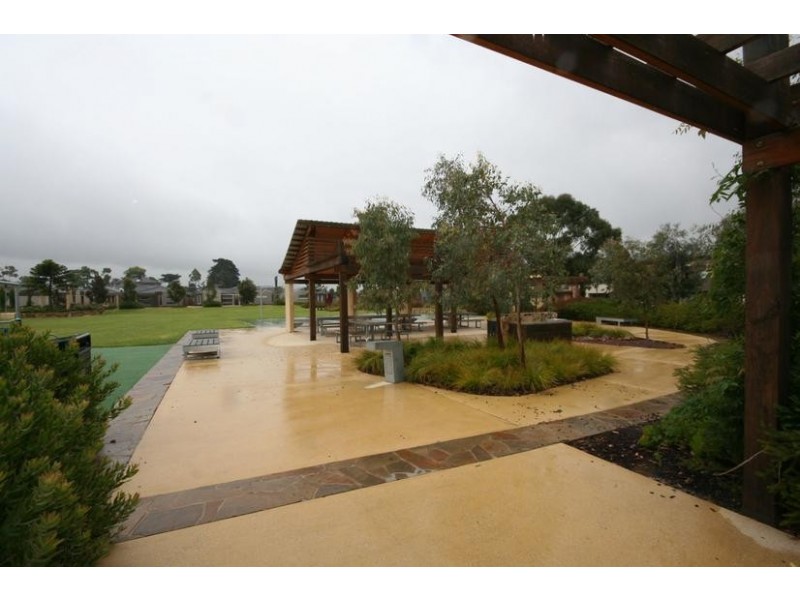 Cranbourne North VIC 3977