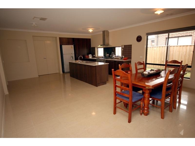 Cranbourne East VIC 3977