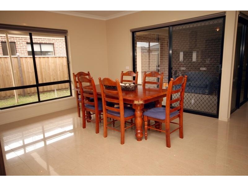 Cranbourne East VIC 3977