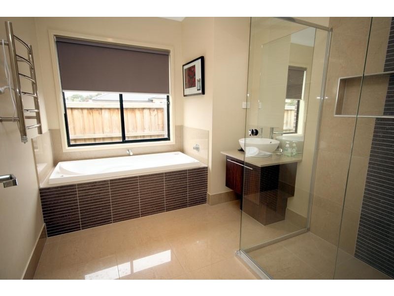 Cranbourne East VIC 3977