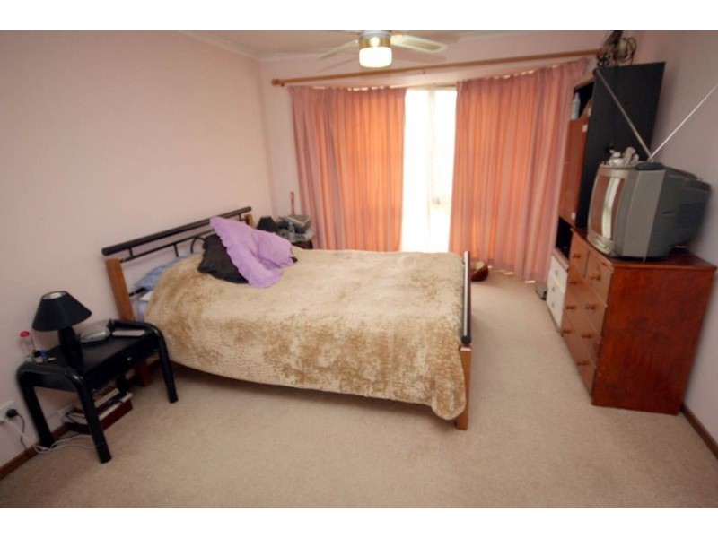 Cranbourne VIC 3977