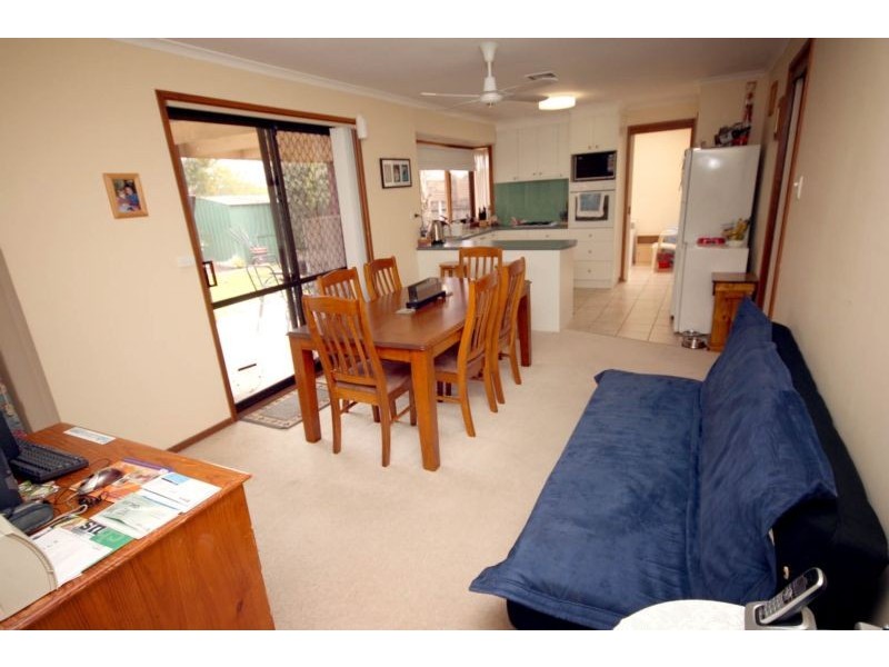 Cranbourne VIC 3977