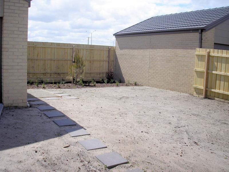 68 Aleppo Place, Cranbourne VIC 3977