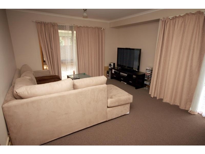 Cranbourne North VIC 3977