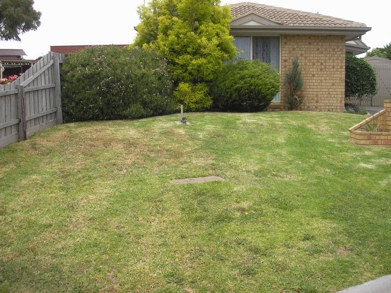 16 Annand Close,, Cranbourne VIC 3977