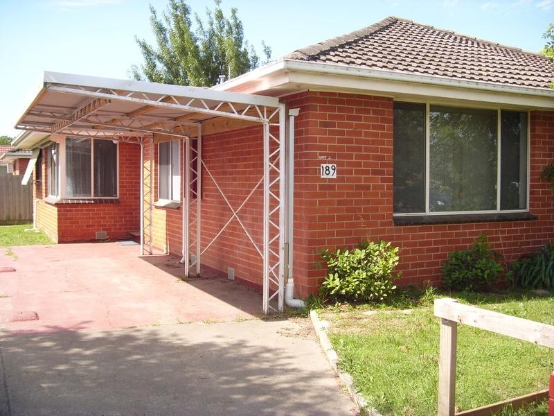 2/189 Sladen Street, Cranbourne VIC 3977