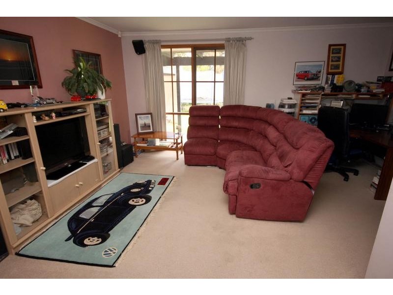 Cranbourne VIC 3977