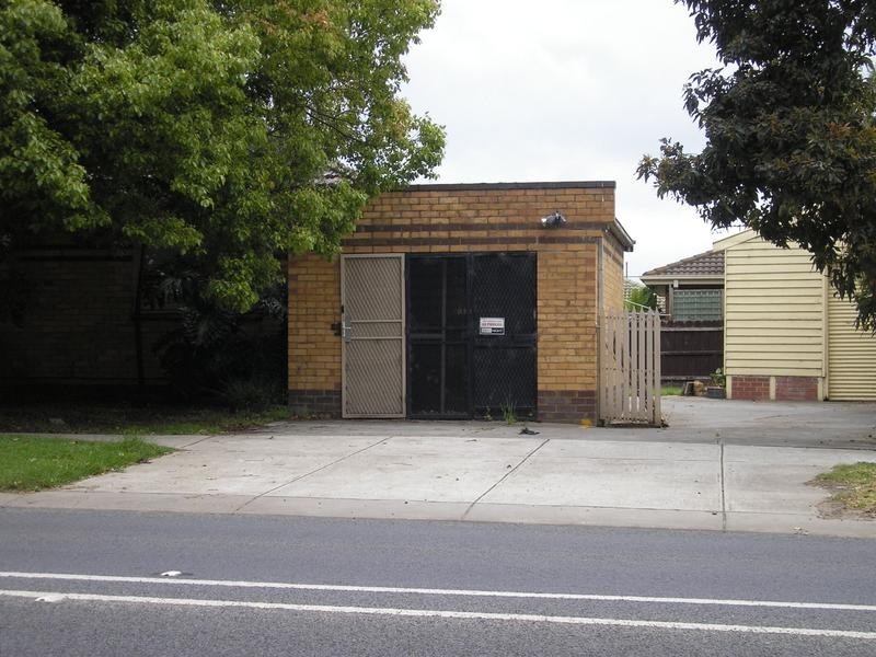 2/49 Bakewell Street, Cranbourne VIC 3977