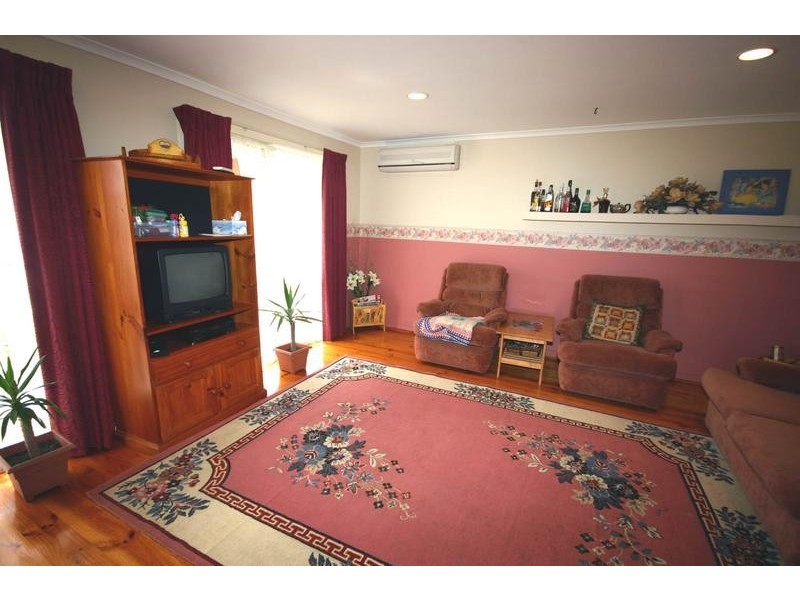 92 Duff Street, Cranbourne VIC 3977