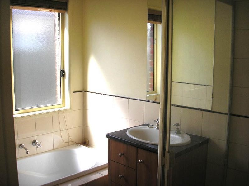 22 Greenock, Cranbourne VIC 3977