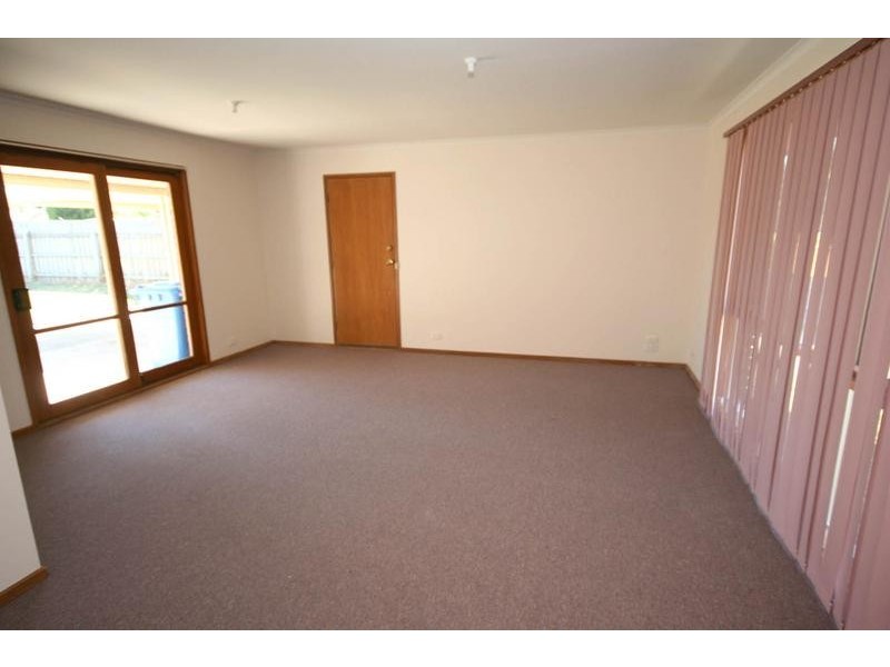 Cranbourne VIC 3977