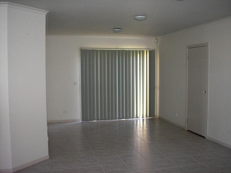 9 Briarcrest Drive, Cranbourne VIC 3977