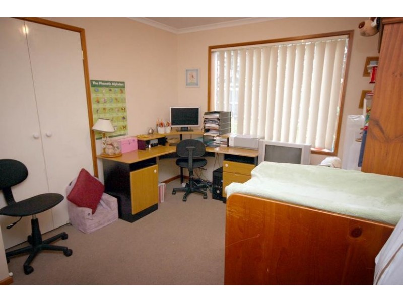 Cranbourne VIC 3977
