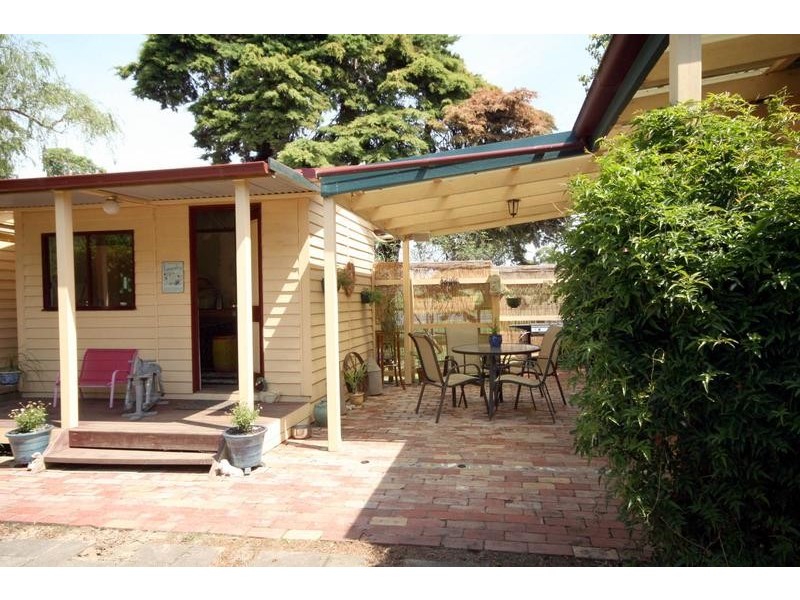 Cranbourne VIC 3977