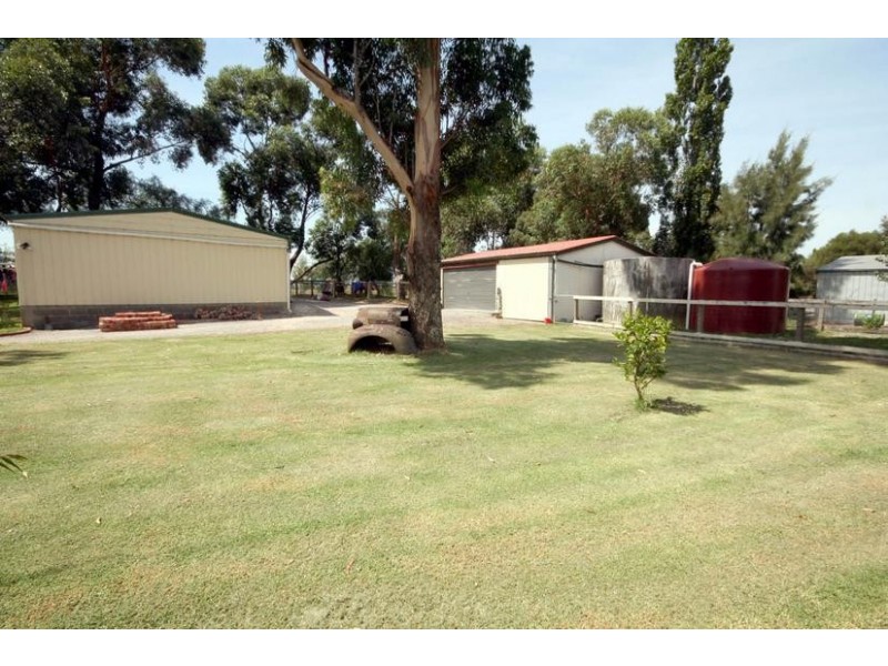 Cranbourne VIC 3977