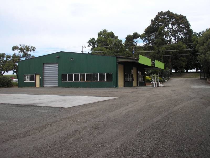 1439 South Gippsland Highway, Cranbourne VIC 3977