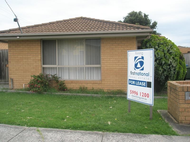 2/103 Camms Road, Cranbourne VIC 3977