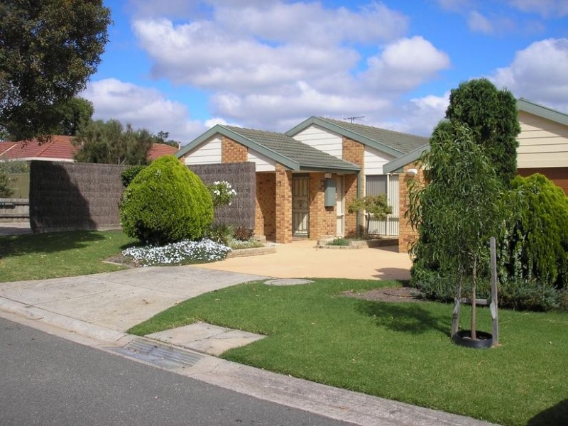 3 St Andrews Close, Carrum Downs VIC 3201