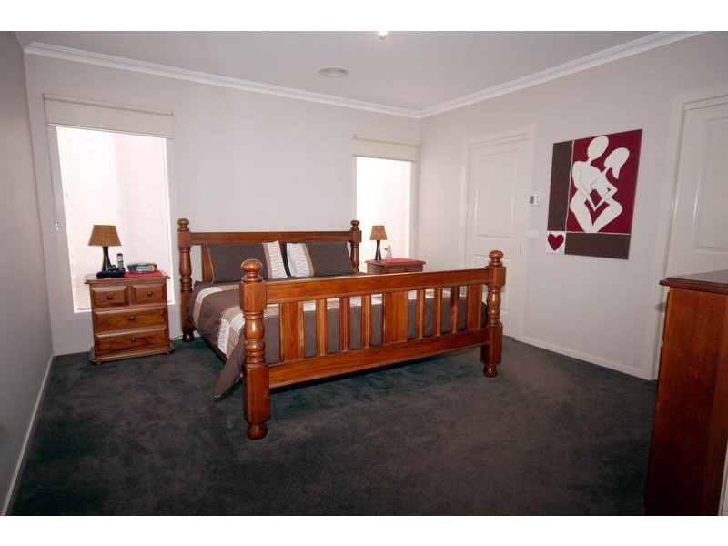 Cranbourne East VIC 3977