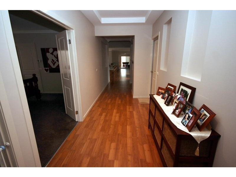 Cranbourne East VIC 3977