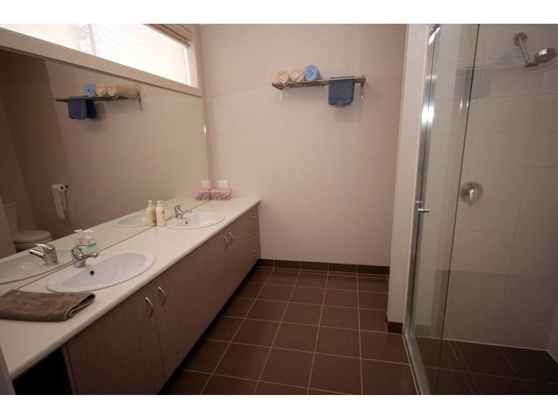 Cranbourne East VIC 3977