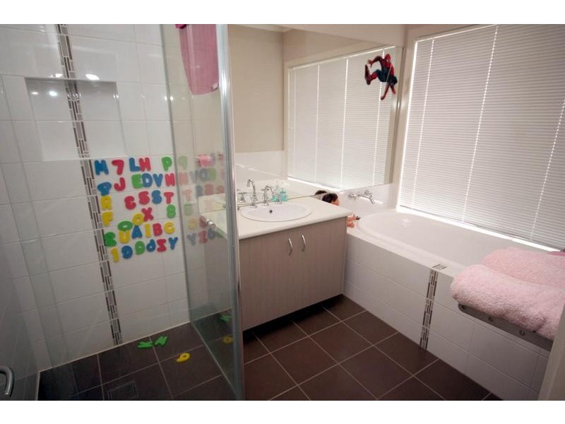 Cranbourne East VIC 3977