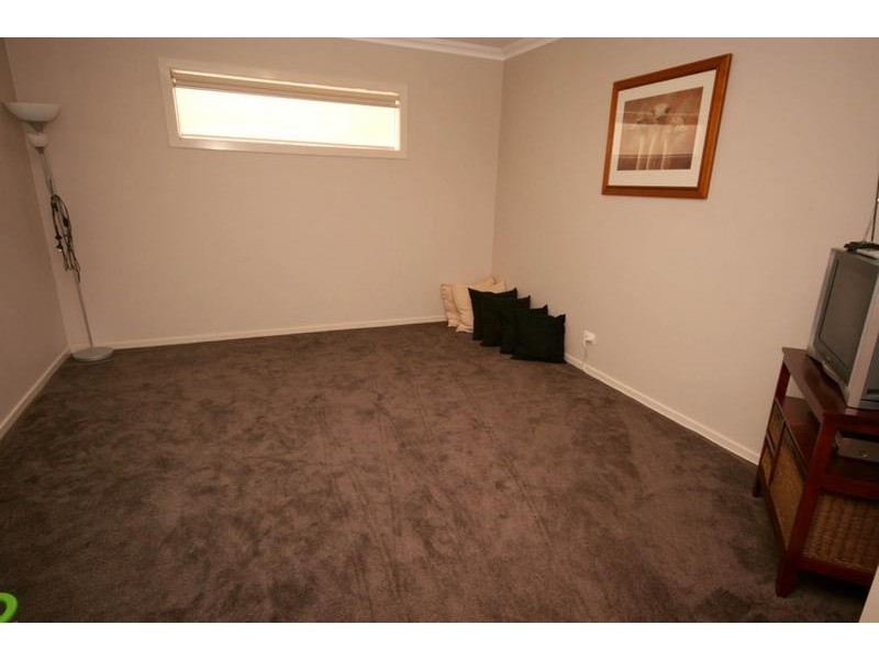 Cranbourne East VIC 3977