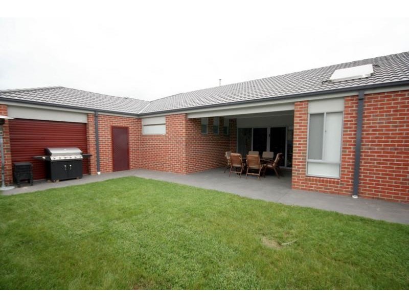 Cranbourne East VIC 3977