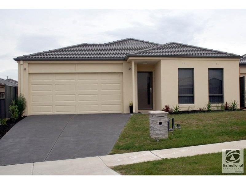 Cranbourne North VIC 3977