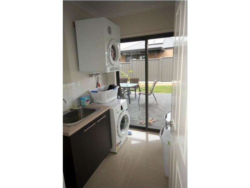 Cranbourne North VIC 3977