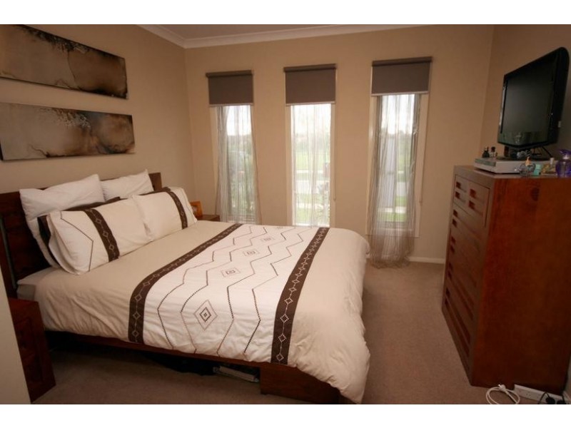 Cranbourne North VIC 3977