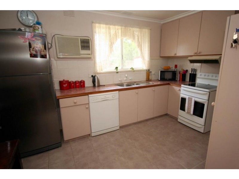 Cranbourne VIC 3977