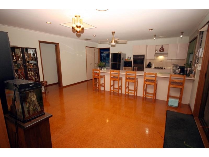 Cranbourne North VIC 3977