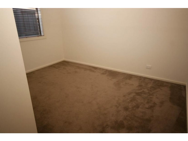 Cranbourne VIC 3977