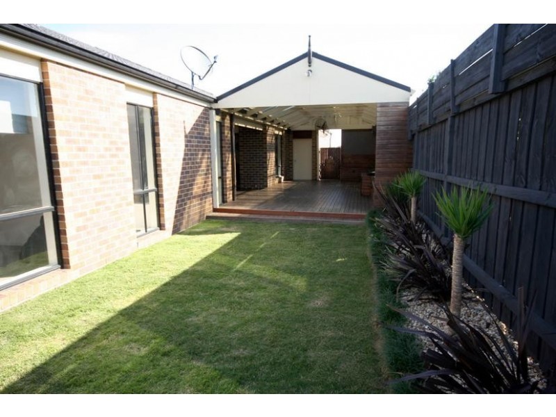 Cranbourne VIC 3977