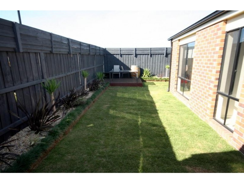 Cranbourne VIC 3977
