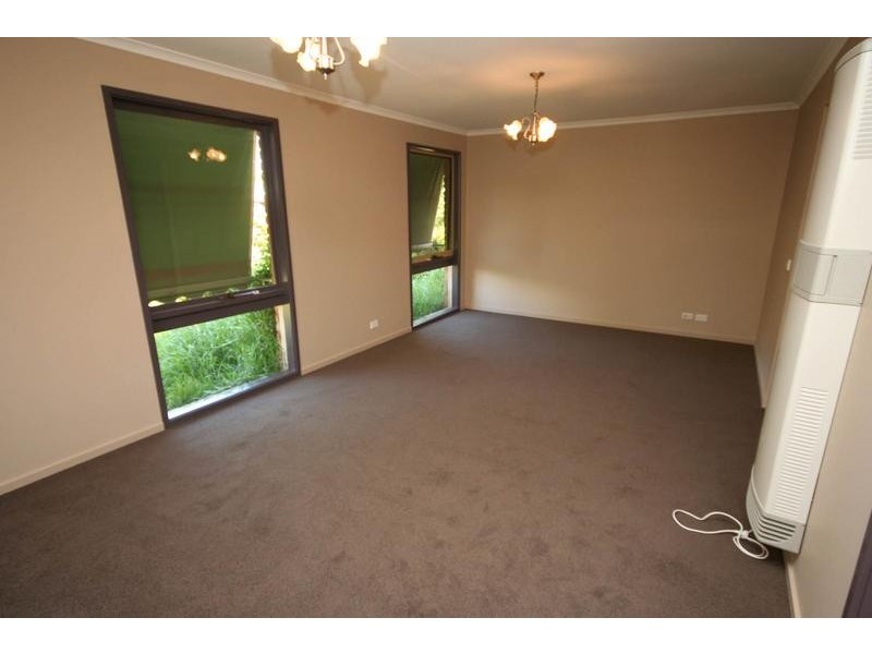 Cranbourne North VIC 3977