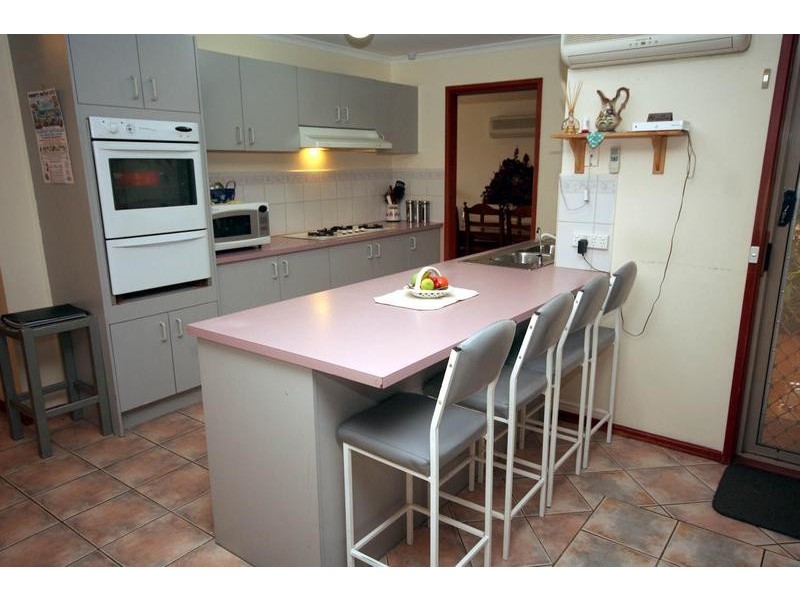 Cranbourne North VIC 3977