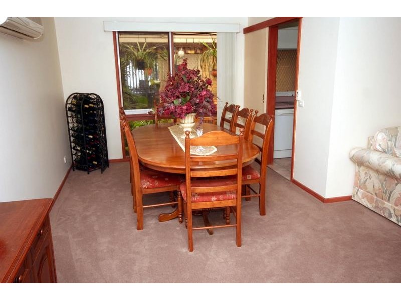 Cranbourne North VIC 3977