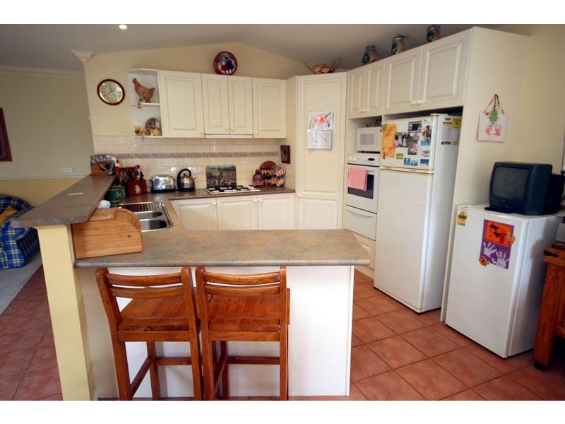 Cranbourne VIC 3977