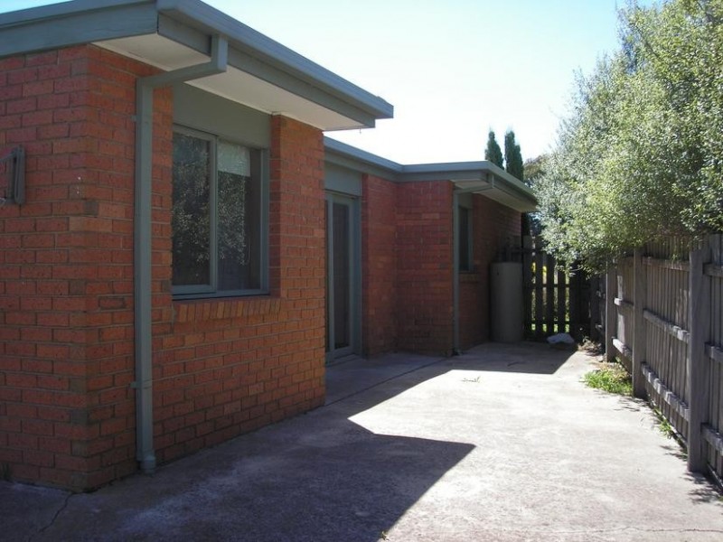 60 Willora Crescent, Cranbourne VIC 3977