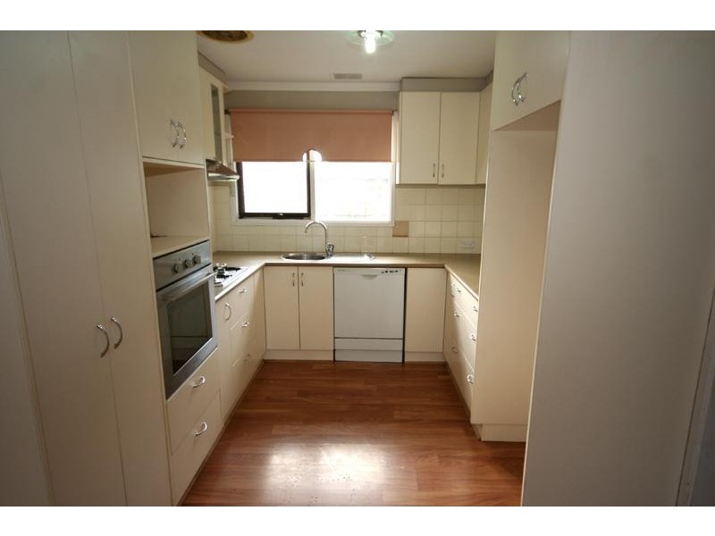 Cranbourne North VIC 3977