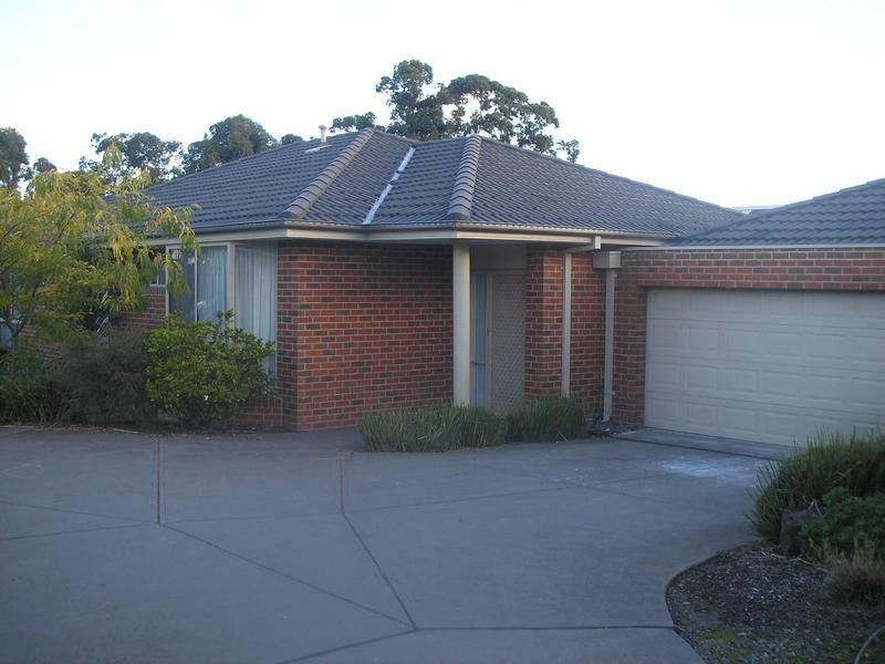 2/310 Centre Rd, Narre Warren South VIC 3805